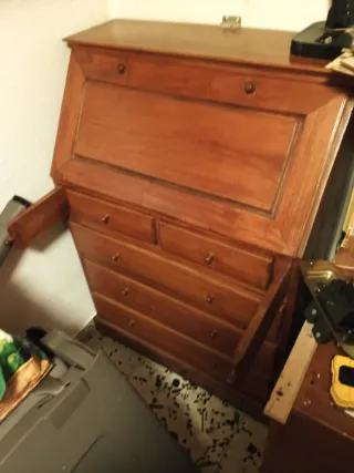 Escritorio Secreter Pino Tallado