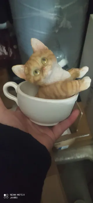 Figura gato cerámica