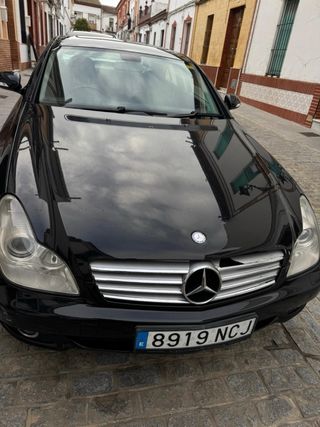 Mercedes-Benz Clase CLS 2009, Ubicado en Sevilla.