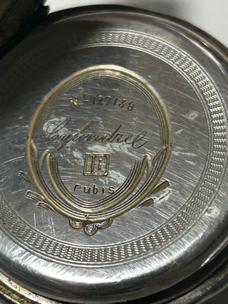 Reloj de bolsillo antiguo