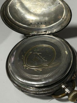 Reloj de bolsillo antiguo