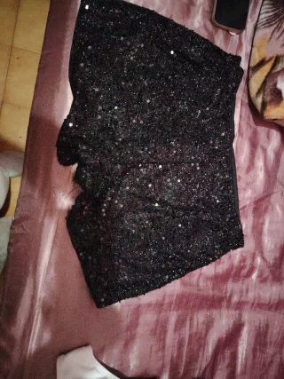 Top lentejuelas negro y rojo