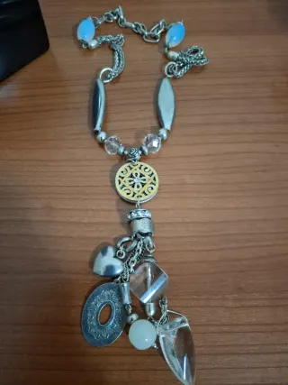 Collana vintage colore argento con pietre
