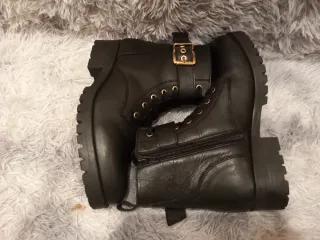 Stivali neri da donna