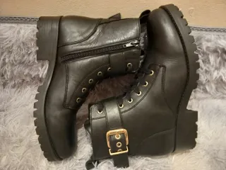 Stivali neri da donna