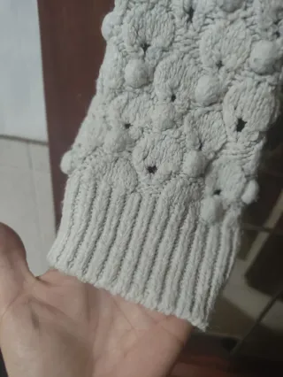 Jersey Zara Beige Punto Pompones