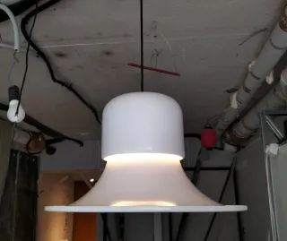 Lámpara colgante blanca