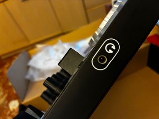 Controladora DJ Numark Party Mix – Negra