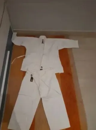 Kimono infantil blanco