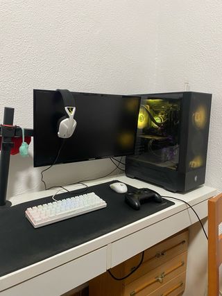Pack Gamer Completo: PC, Monitor, Teclado, Ratón