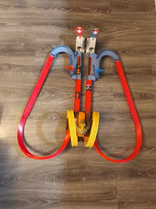 Circuito Hot Wheels Mario Kart