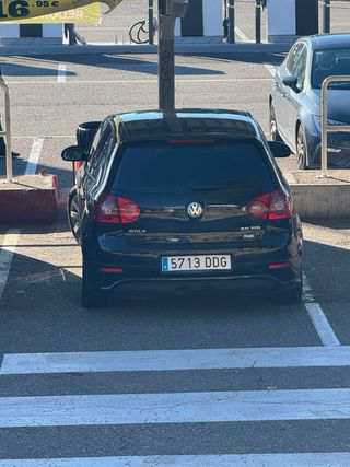 Volkswagen Golf 2005