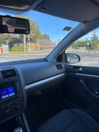 Volkswagen Golf 2005