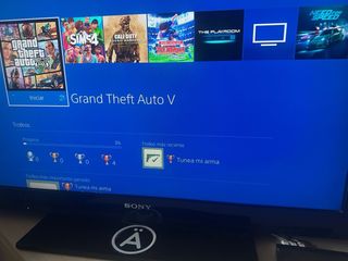 Consola Sony PS4 Slim Negra