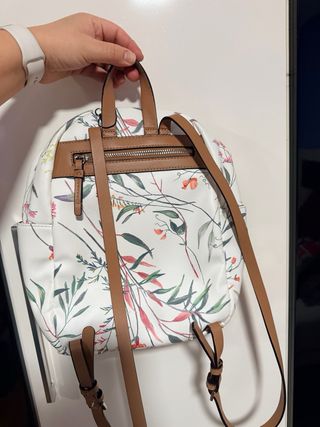 Mochila Parfois floral multicolor