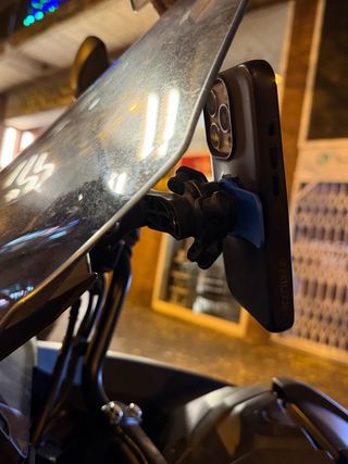 Soporte Quadlock Moto con Amortiguador