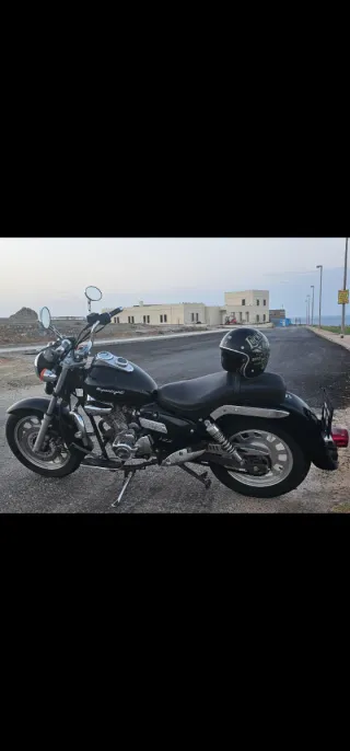 Pack Keeway Superlight 125cc + 2 cascos