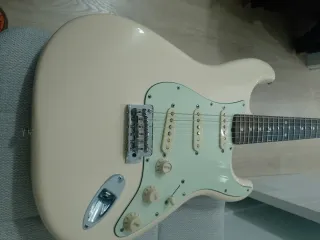 Guitarra Eléctrica Fender