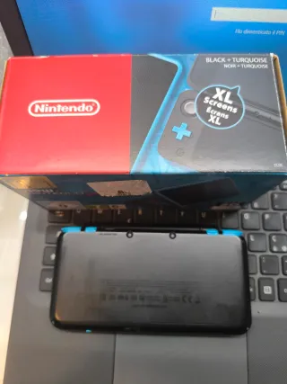 New Nintendo 2DS XL Boxata