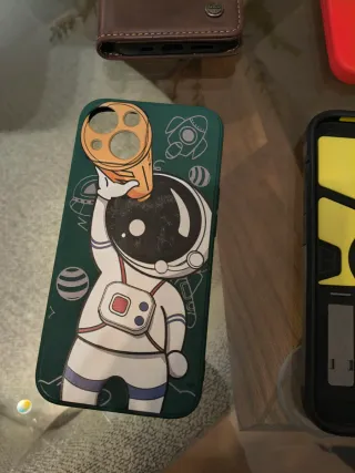 Cargador y Fundas iPhone