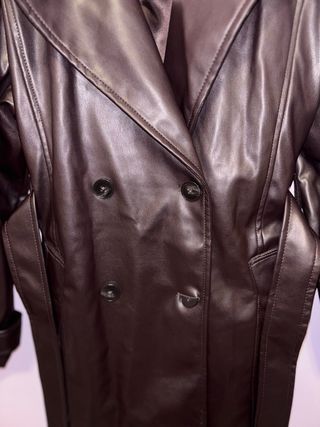 Gabardina vino nueva