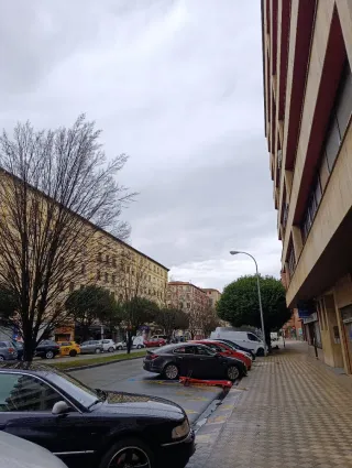 Alquilo local, oficina.