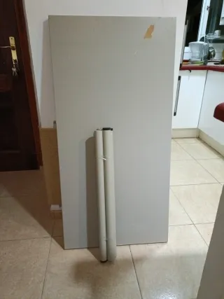 Mesa Ikea madera y metal