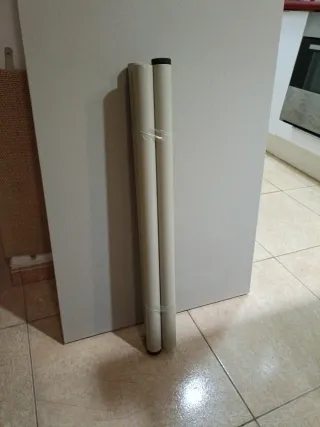 Mesa Ikea madera y metal