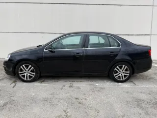 Volkswagen Jetta 1.4 TSI 122cv