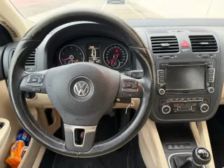 Volkswagen Jetta 1.4 TSI 122cv