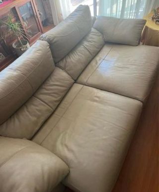 Sofá de piel beige 4 plazas