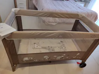 Cuna de viaje Jane + colchón