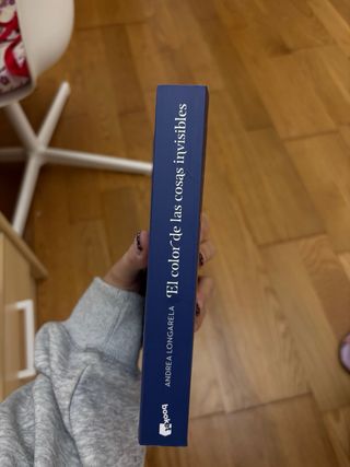 Libro “El color de las cosas invisibles”