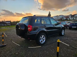 Toyota RAV4 2005