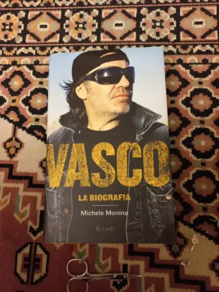 Vasco,LA Biografia