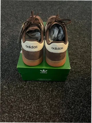 Adidas Handball Spezial Sporty & Rich Marrón 40