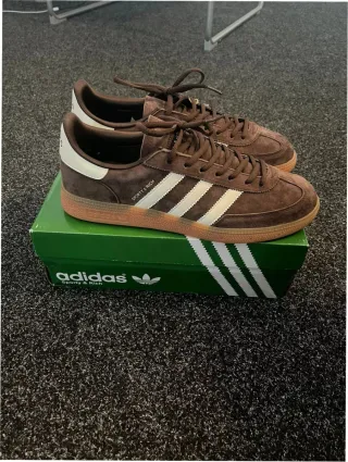 Adidas Handball Spezial Sporty & Rich Marrón 40