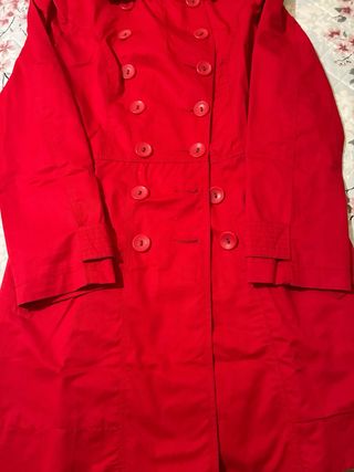 Parka Roja Doble Botonadura Talla M
