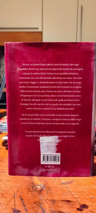 Libro - Tre ore di pura follia