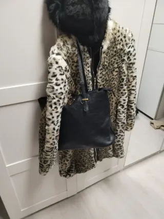 Abrigo Zara Basic Animal Print