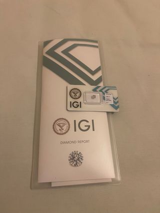 Diamante 0.66 Ct Fancy Natural SI1