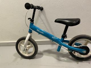 Bicicleta de equilibrio Btwin azul