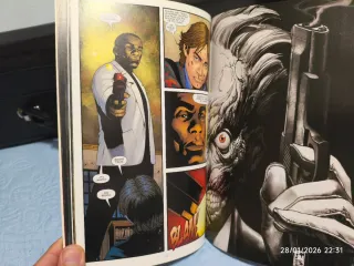 Batman: Un año después (Spanish Edition)