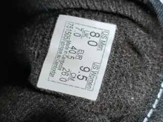 Zapatillas Vans Old Skool Negras y Blancas