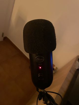 Microfone Blue Yeti Preto