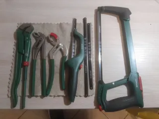 Set attrezzi Parkside: pinze e seghetto