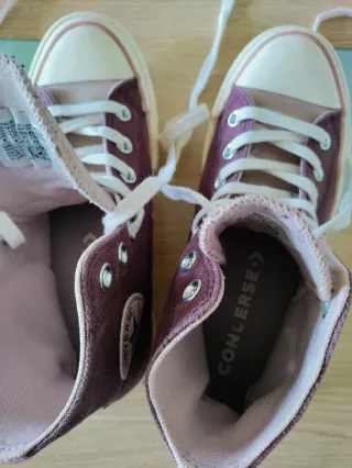 Zapatillas Converse Altas Moradas y Rosas