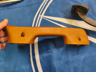 Puxador Mercedes W108/109 cor Camel