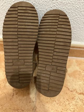 Botines Oysho Ante Natural Talla 37