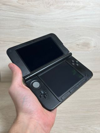 Intacta Nintendo 3DS XL Azul